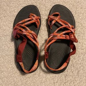 Women’s Chaco sandals. Size 8. Great condition.